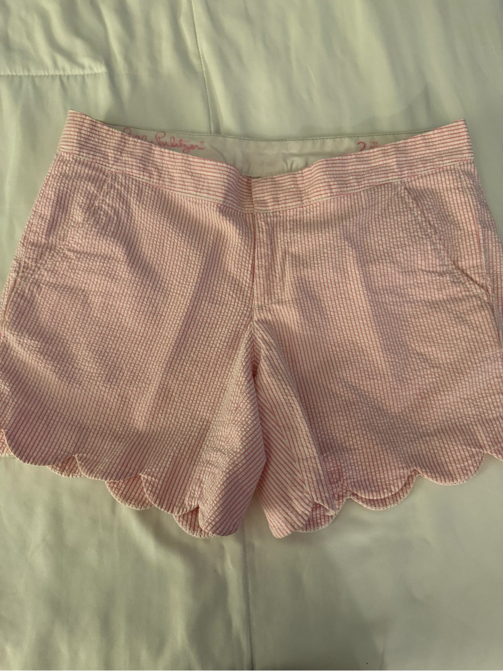 Like New Lilly Pulitzer Pink seersucker Size 2 Women's Shorts